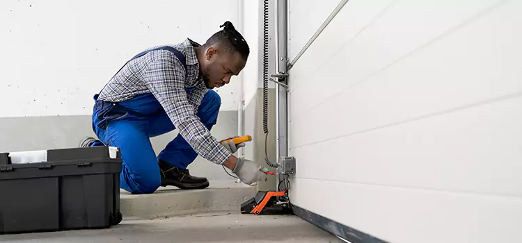 Expert Solutions for Every Garage Lock Need in Florence-Graham, CA