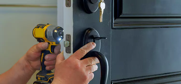 Commercial Door Lock Installation Florence-Graham